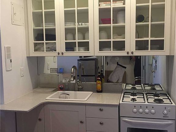 5th image of 7626 113th St APT 5B