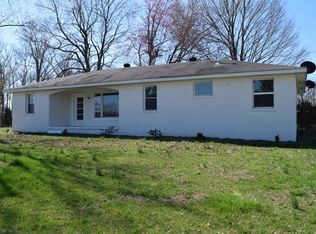 761 Bullington Rd, Mc Ewen, TN 37101