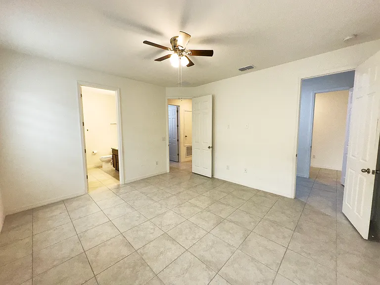 3551 74th Avenue Cir E — Photo 16