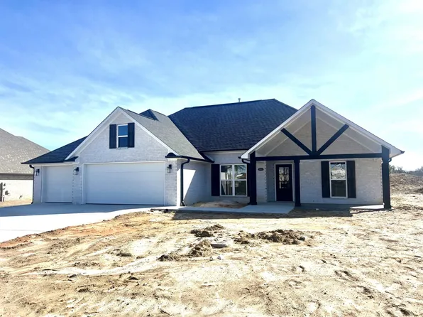 1031 Southern Hills Dr, Milan, TN 38358