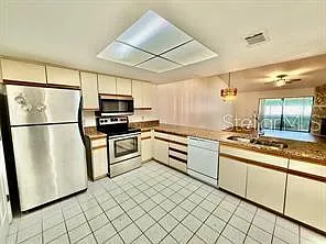 18308 Aintree Ct — Photo 7