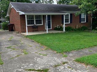 119 Rolling Acres Dr, Nicholasville, KY 40356