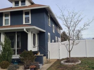 302 N 11th St, Newark, OH 43055