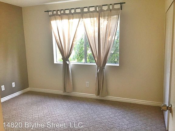 5th image of 8735 Variel Ave APT 207