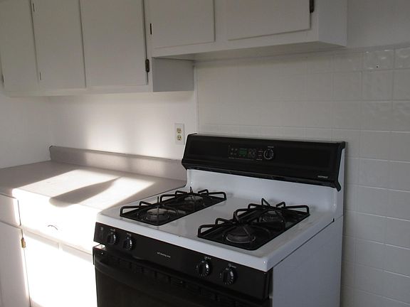 3rd image of 7711 E 48th Ter