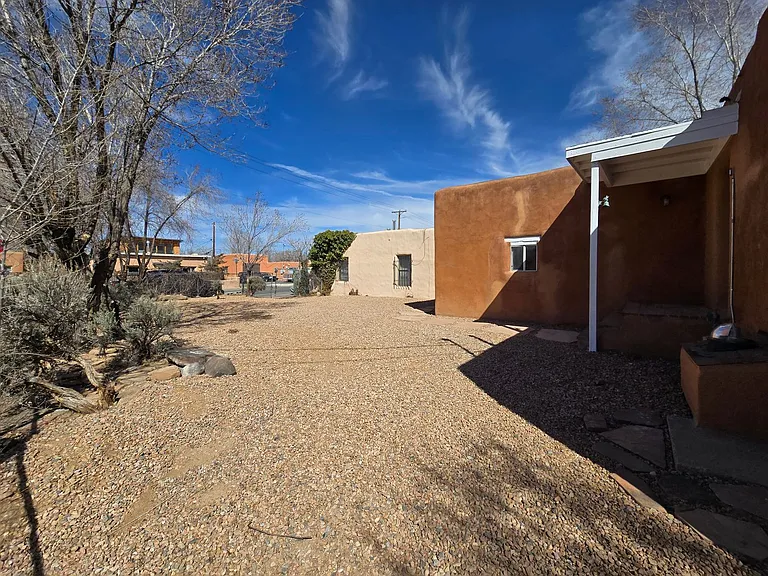 508 Franklin Ave — Photo 16