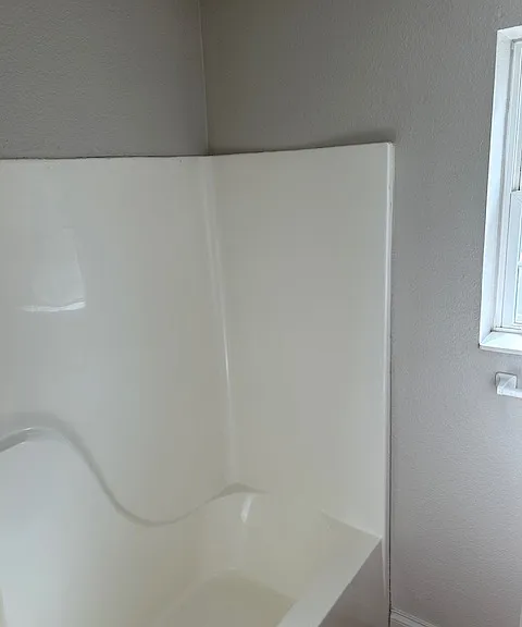 6884 Lexington Dr — Photo 20