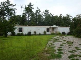 3715 Pampa Rd, Saluda, VA 23061