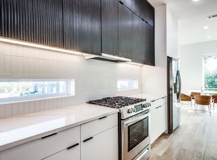 2912 Hawthorne Ave #0690F8558, Dallas, TX 75219