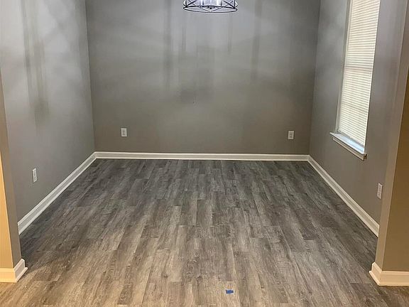 2nd image of 2599 Callie Rd