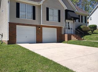 5325 Satelite Ct, Ooltewah, TN 37363