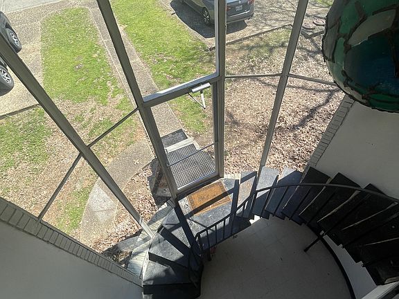 2nd image of 4705 Hickory Ave #C