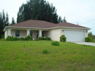 3711 23rd St SW, Lehigh Acres, FL 33976