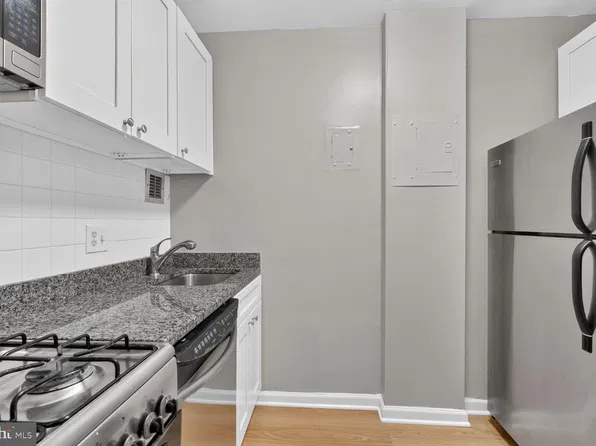 1121 Arlington Blvd APT 620, Arlington, VA 22209