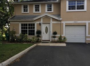 5215 SW 121st Ter, Cooper City, FL 33330