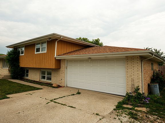 3rd image of 10459 S 81st Ave