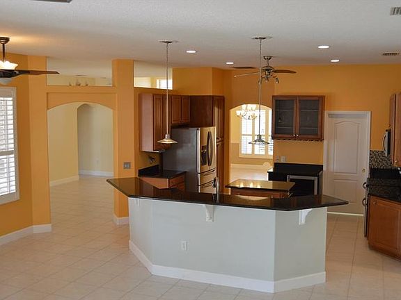 5th image of 4440 Chardonnay Dr