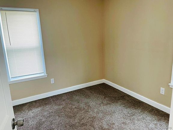 3rd image of 11691 Archdale St