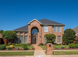 1323 Red Maple Dr, Carrollton, TX 75007