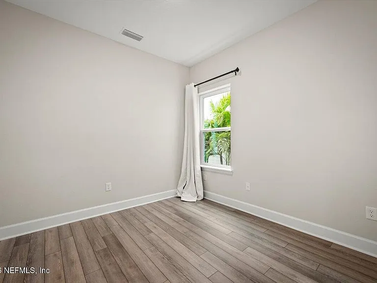 63 Millenia Dr — Photo 13