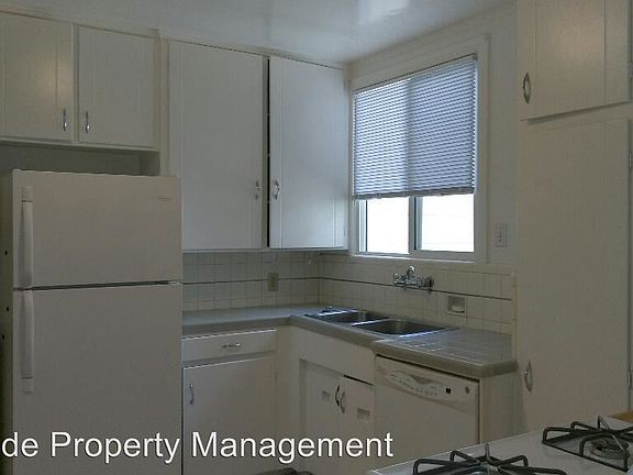 2nd image of 244 Hermann St APT 01