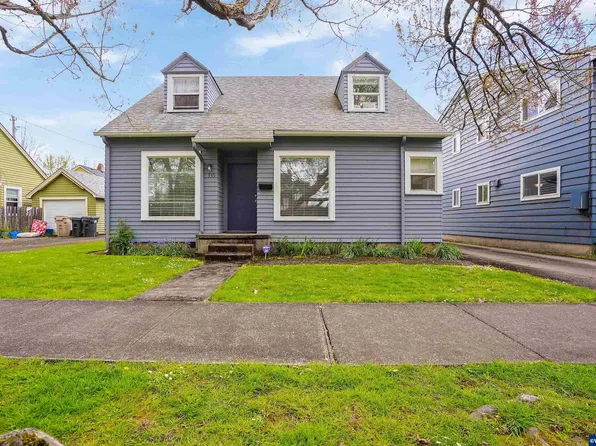 335 NW 9th St, Corvallis, OR 97330