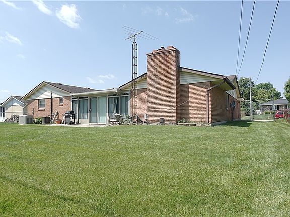 4th image of 6338 Blue Ash Rd
