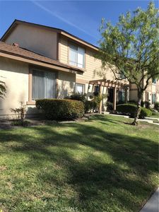 301 W Carriage Dr #B, Santa Ana, CA, 92707