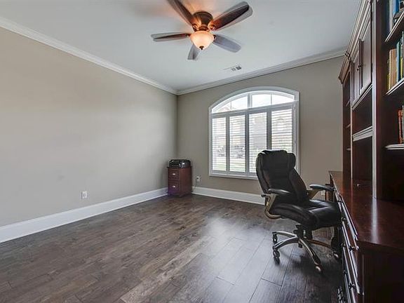 4th image of 1641 Eden Rose Pl