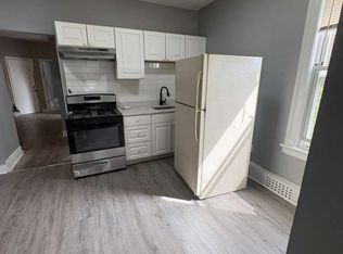 124 Hamilton St #1L, East Orange, NJ 07017