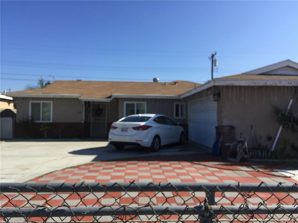 1st image of 1724 Calaveras Ave