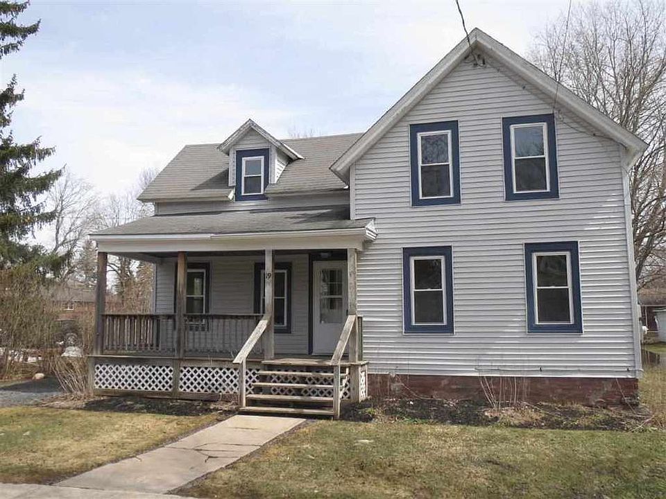 1st image of 19 Grant St