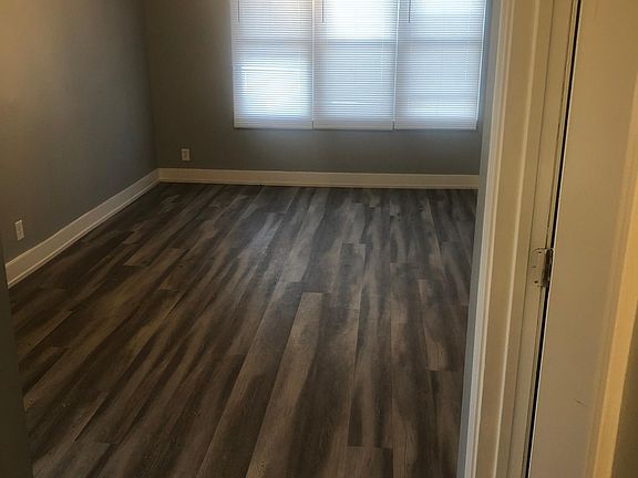 2nd image of 8329 S Buffalo Ave APT 1