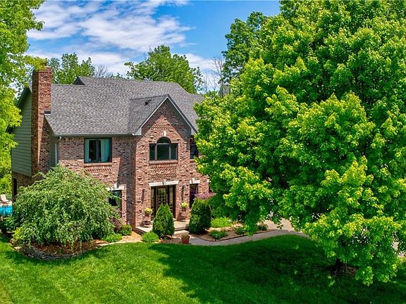 5th image of 872 Wilderness Ln