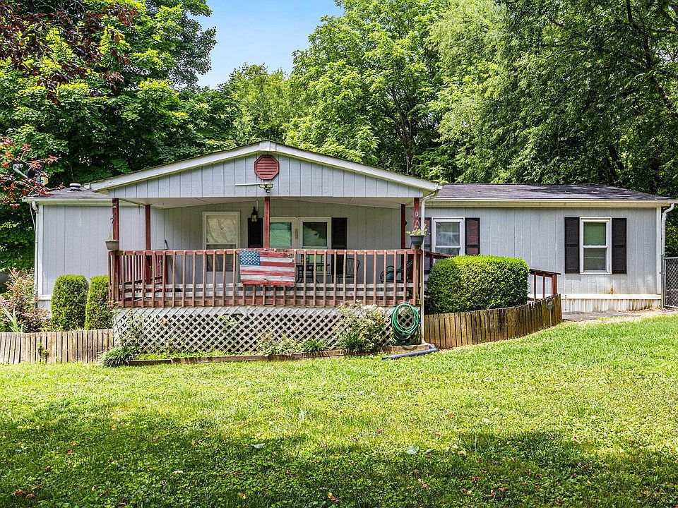 1st image of 703 Briggs Rd