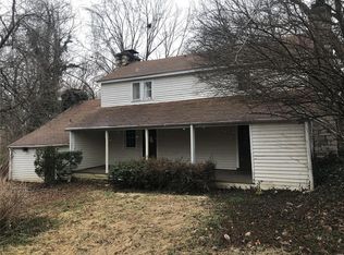 10734 Clearwater Dr, Saint Louis, MO 63123