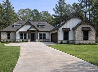 236 Dipping Vat Rd, New Waverly, TX 77358