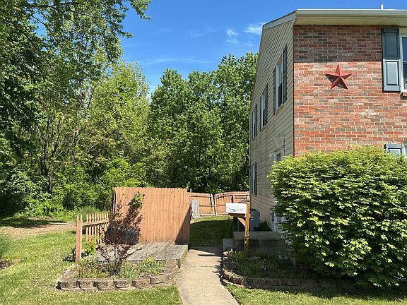3rd image of 5324 King Arthur Cir