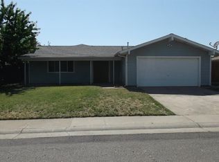 4034 Wyalong Way, Sacramento, CA 95826