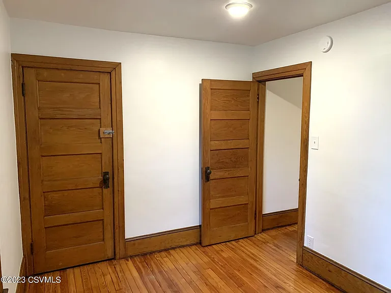 430 Broad St — Photo 17