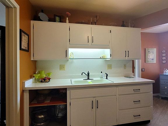 5th image of 13863 N 109th Ave
