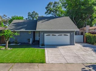 3414 Club Ln, Sacramento, CA