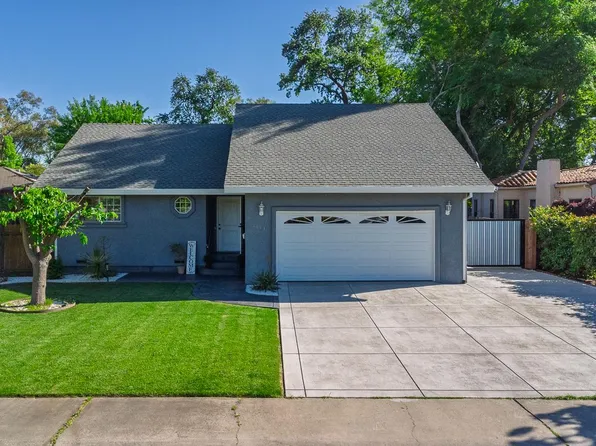 3414 Club Ln, Sacramento, CA 95821