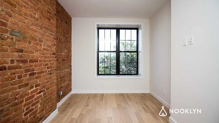 Rented by Nooklyn NYC LLC | media 31
