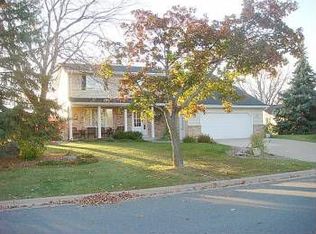 6145 Bowman Ave, Inver Grove Heights, MN 55076