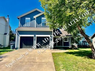 15312 S Sturgeon Dr, Olathe, KS 66062