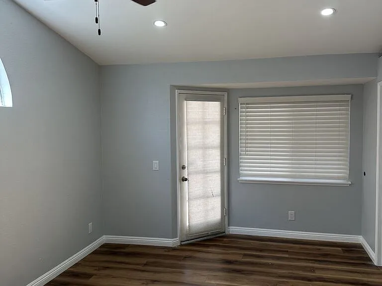 1310 Garnet Ave — Photo 5