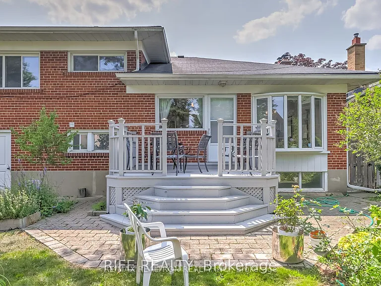 387 Willowdale Ave — Photo 13