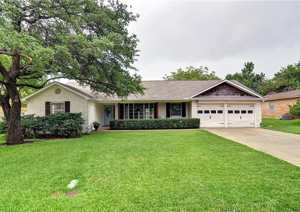 1st image of 3705 Glenmont Dr