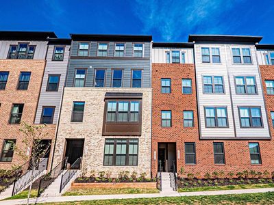 14564 George Carter Way Unit 119, Chantilly, VA, 20151